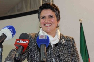 صفاء الهاشم:لم نسمع رأي حدس والطبطبائي عن فض مظاهرة ضد مرسي بالقوة