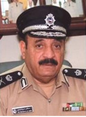 الداخلية: حجز أي مركبة تضع ملصقات غير رسمية