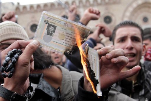 مئات يتظاهرون في الاردن ضد رفع اسعار المحروقات رغم الامطار