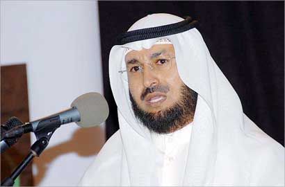 الداعية راشد العليمي:أين كرامة وطن في مبيت النساء في ساحة الإرادة ؟؟؟