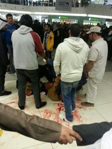 فيديو: أسرة “الطبيب جابر” رحمه الله وشقيقه الذي كان يرافقه يشرحون كيف حدثت “جريمة الأفنيوز” ويناشدون بالقصاص العادل