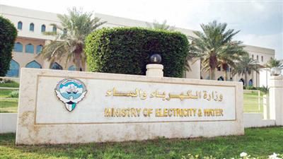 الكهرباء توزع 750ألف انذار على المستهلكين المتخلفين عن السداد