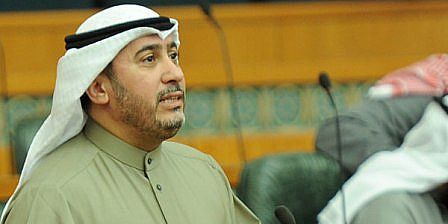 هاني شمس:طائرة كويتية توقفت في مطار باريس 10 أيام لأسباب مجهولة