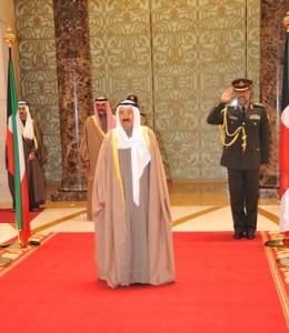 سمو الأمير يعود إلى الكويت