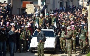 سوريا.. الجيش الحر يحرر 300 معتقل