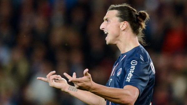 إيقاف زلاتان إبراهيموفيتش مباراتين