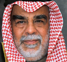 تقليد 1065 ضابطا في الدفاع رتبهم الجديدة بعد العطلة