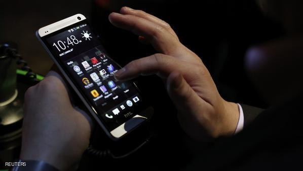 تأجيل إطلاق “HTC One” لمنافسة “S4”