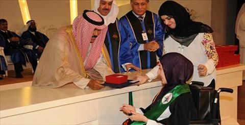 سمو الأمير يشمل برعايته حفل تكريم المتفوقين من خريجي كليات ومعاهد
