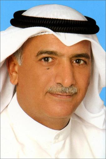 المويزري رداً على اتهامات الحكومة: بدلاً من فتح الملفات تحاربني