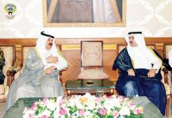 علي الراشد: نأمل أن يتجاوز العرب الأحداث المأساوية