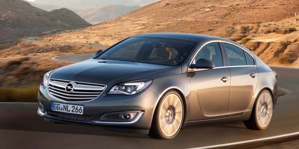 أوبل تُجري تعديلات على سيارتها Insignia الفاخرة