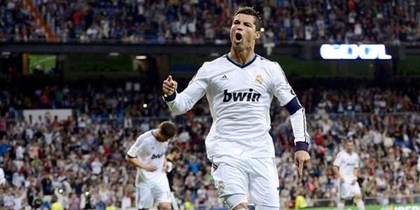 رونالدو يشترط 50 مليون دولار في الموسم للتجديد لريال مدريد