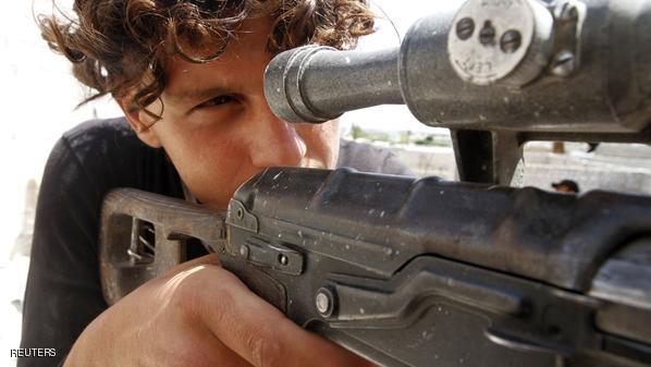 الحر يستهدف مطار دمشق بـصواريخ غراد