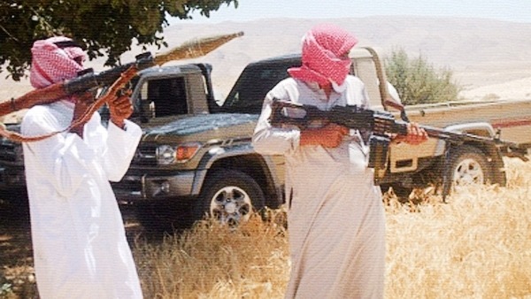 هجوم بقذائف “هاون” يقتل مدنييْن في العريش
