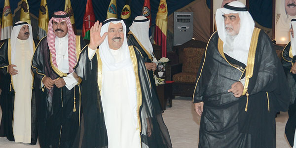 سمو الأمير لوزير الداخلية: اشكركم على تحقيق القانون