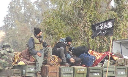 القاعدة تذبح قيادات الجيش الحر وتعلن عن قيام دولتها وساعة الصفر صلاة العيد