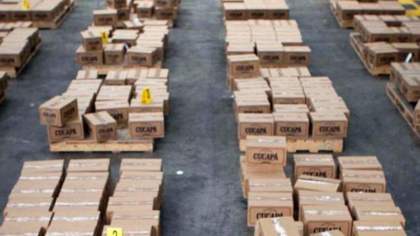 ضبط خمسة أطنان من الماريوانا قبالة شاطئ الغردقة بمصر