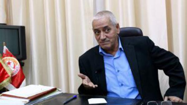 تونس.. اتحاد الشغل يعلق المشاورات مع الأطراف السياسية