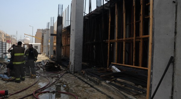 إندلاع حريق في مبنى قيد الإنشاء بمنطقة الفحيحيل
