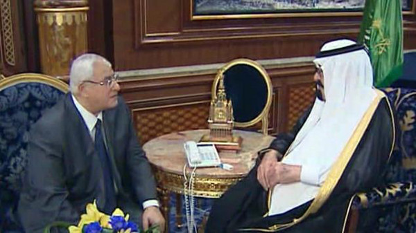 قمة سعودية مصرية في أول زيارة خارجية للرئيس المصري