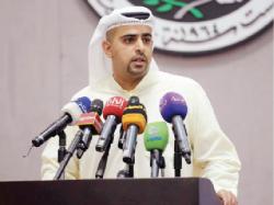 النصف يسأل عن قرارات موظفي «هيئة القرآن»