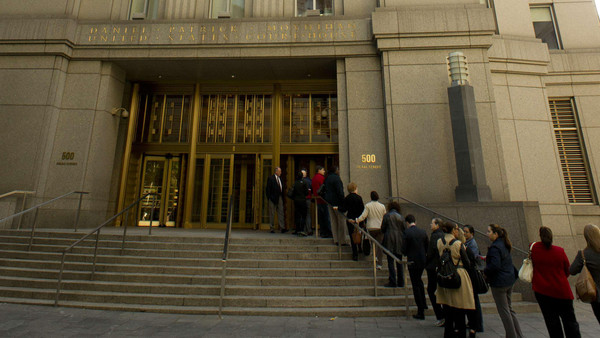 أبو أنس الليبي بصحة جيدة ووكيله يطلب 6 أشهر للدفاع