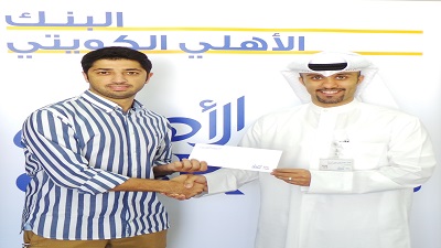 البنك الأهلي يرعى اعتزال لاعب نادي القادسية “علي الشمالي”