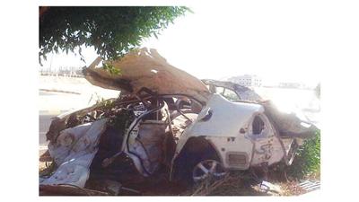 مصرع شاب وإصابة صديقه بحادث مروري مروّع على طريق الدوحة