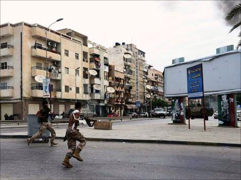 قتلى وجرحى ببنغازي واستمرار الإضراب العام