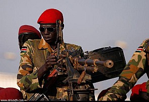 نزوح مئات الألاف من جنوب السودان ومقابر جماعية في جوبا والوحدة