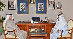 وزير شؤون الديوان الاميري يستقبل الخرينج