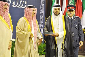 الديحاني يفوز بجائزة الأمير نايف للعلوم الأمنية