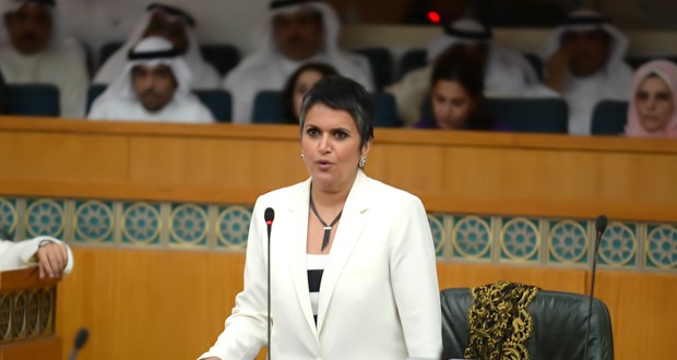 صفاء مخاطبة وزير التجارة : “إن لم تتخذ اجراءات فإنك ستدفع ثمن ذلك غالياً”