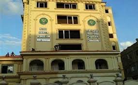 الجنايات تبدأ محاكمة “بديع والشاطر وبيومي” وآخرين في أحداث مكتب الإرشاد