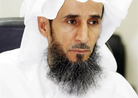 ناظم المسباح: لا يجوز شرعاً التهنئة بالكريسماس