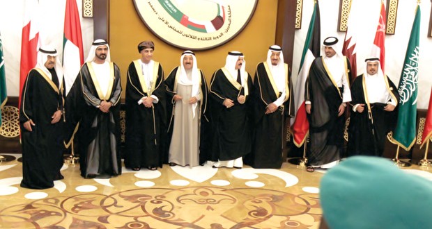 القمة الخليجية الـ 34 في الكويت … تعاون خليجي وسط ظروف استثنائية