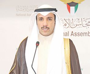 الغانم: الإسكانية البرلمانية ستعقد مؤتمرا صحافيا للاستماع لوجهات نظر جميع الاطراف
