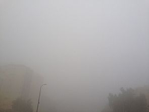 تحويل بعض الرحلات القادمة إلى مطار الكويت إلى البحرين بسبب تدني الرؤية