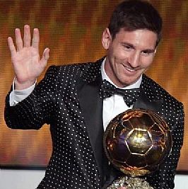 ميسي: لم أفقد الأمل في التتويج بالكرة الذهبية