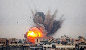 الطيران الحربي” الإسرائيلي” يغير على قطاع غزة