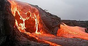 البراكين تجتاح أندونيسيا