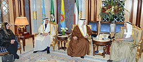 الأمير استقبل وزير الإسكان ومدير عام بنك الائتمان
