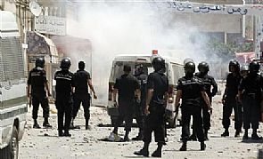 تونس تعتقل أحد المتهمين باغتيال البراهمي