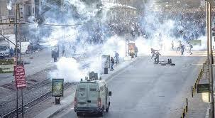 الأمن المصري يطلق الغاز المسيل للدموع لتفريق مظاهرات لأنصار مرسي