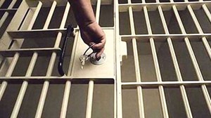 6.4 ملايين دولار لرجلأ مضى 23 عاماً بالسجن وهو بريء