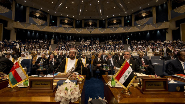 “القمة” تختتم اليوم وسوريا في صميم “إعلان الكويت”