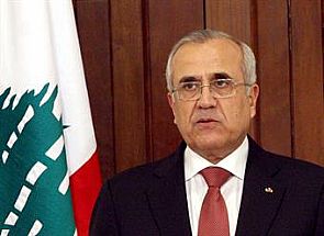 الرئيس اللبناني مشيدا بأمير البلاد:له دور محوري في تفكيك ‘العقد والصواعق’ التي تشوب الأجواء العربية – العربية
