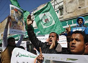 حماس لمصر: لا تشاركوا الاحتلال في حصارنا