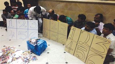 ضبط 19 آسيوياً يمارسون «القمار»